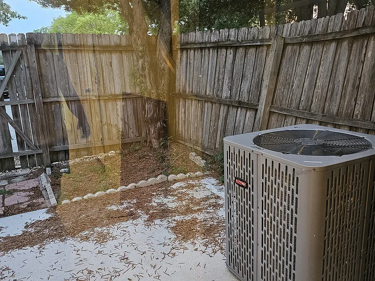 5560 Decatur St — Photo 14