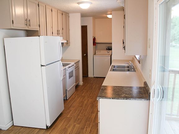 5th image of 3109 Covent Garden St S
