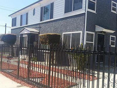 1st image of 10239 8th Ave