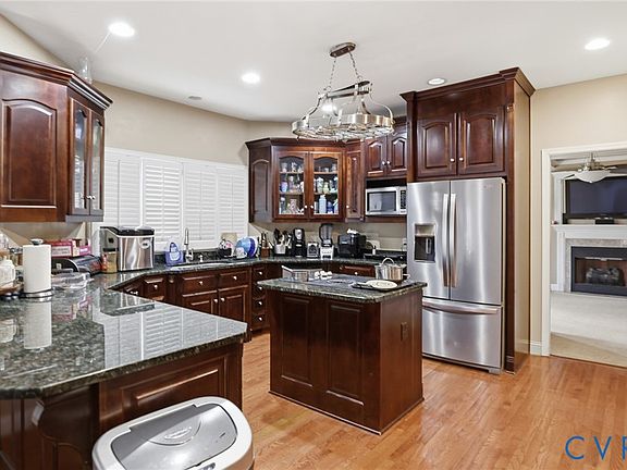 5th image of 4510 Bell Rd