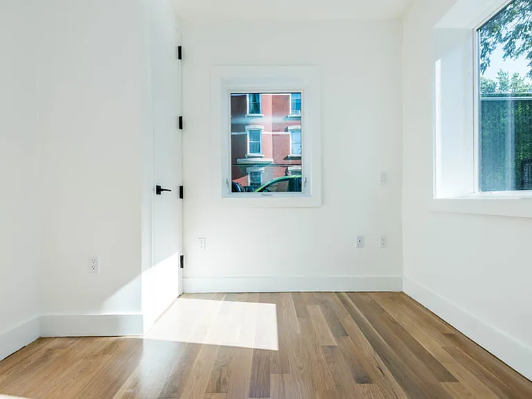 182 Malcolm X Blvd #1A — Photo 3