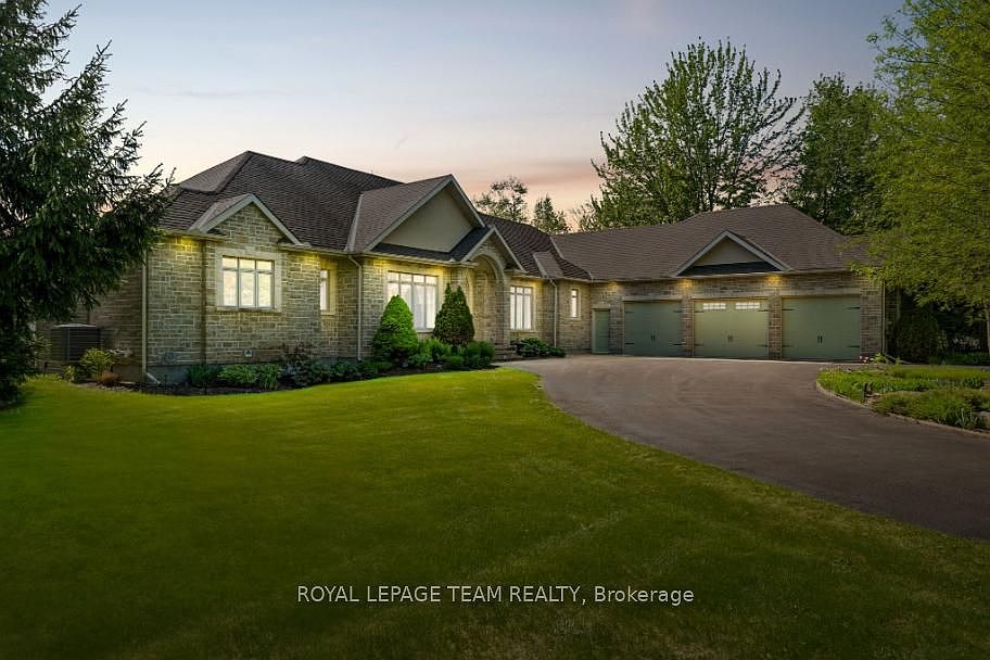 1st image of 6043 Knights Dr