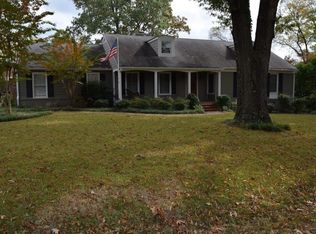 2430 Arthur Rd, Germantown, TN 38138