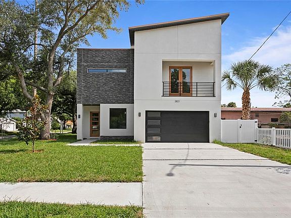 4th image of 3821 W De Leon St