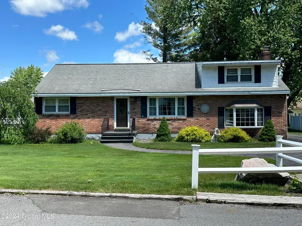 1219 Libby Avenue, Schenectady, NY 12309