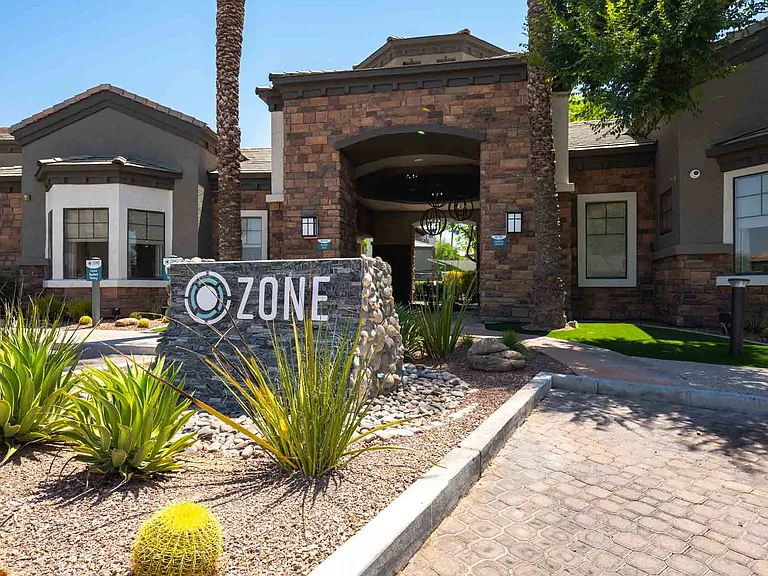 Zone, Glendale, AZ, Leasing Office