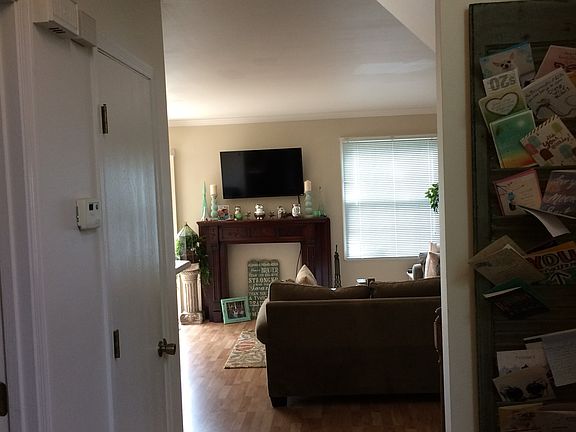 2nd image of 16207 Lea Oak Dr