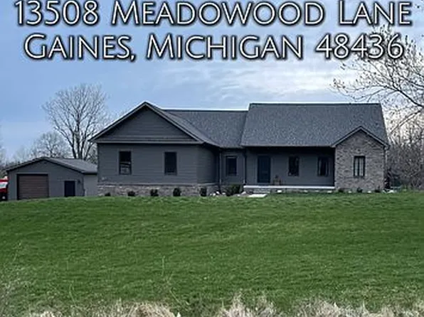 13508 Meadowood Ln, Gaines, MI 48436