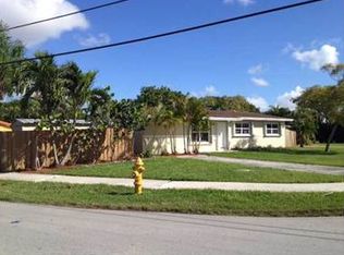 4131 SW 104th Pl, Miami, FL 33165