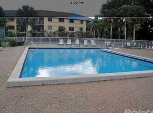 8913 NE 28th St #41, Pompano Beach, FL 33064