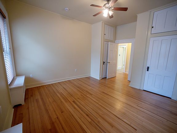 5th image of 208 Grand Ave APT 1