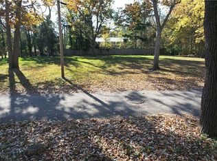 3662 E Rock Cliff Dr, Pt Clinton, OH 43452