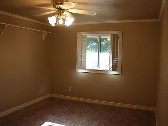 5th image of 1008 Egyptian Dr