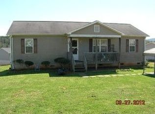 103 Eagles Nest Ln, Valdese, NC 28690