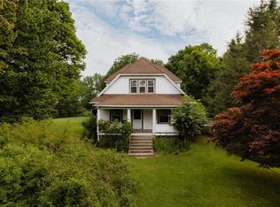 16 Dietz Rd, Jeffersonville, NY 12748