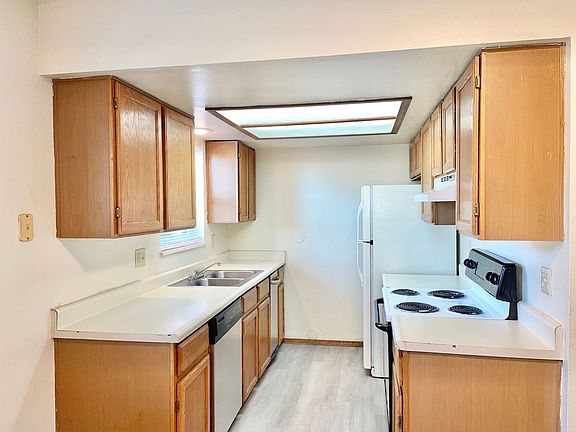 5th image of 2228 Stepping Stones Way