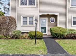 7 Putnam Ct, Halfmoon, NY 12065