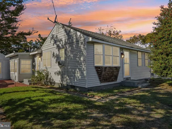 706 Indian Ave, Cape May, NJ 08204