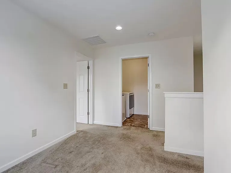 8961 Ingram Ln — Photo 21