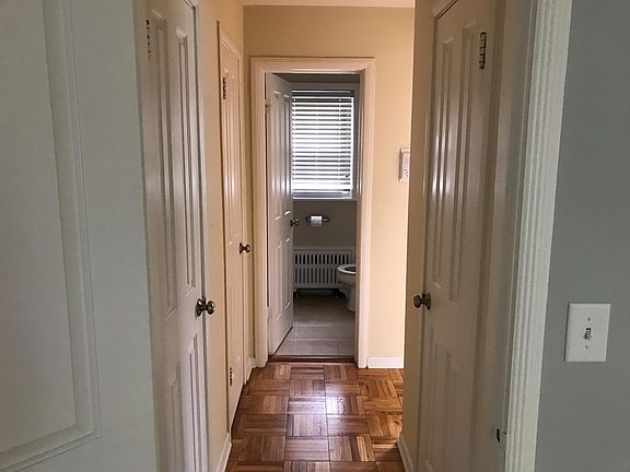 4th image of 236 Asbury Ave APT 2