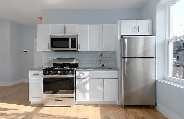 Rented by Compass | media 2