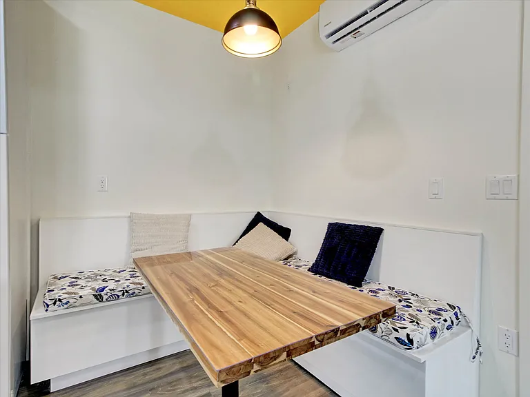 1256 Princeton St #G — Photo 16