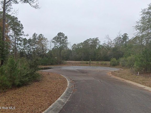 2nd image of 702 Lakeland Drive SE