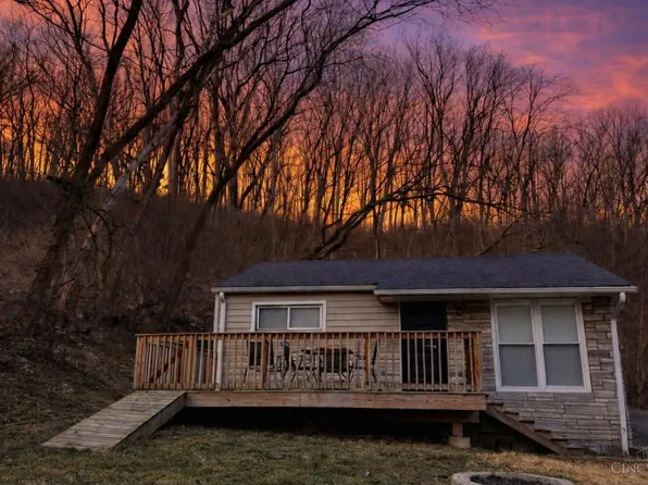 412 Roebling Rd, Cincinnati, OH 45204