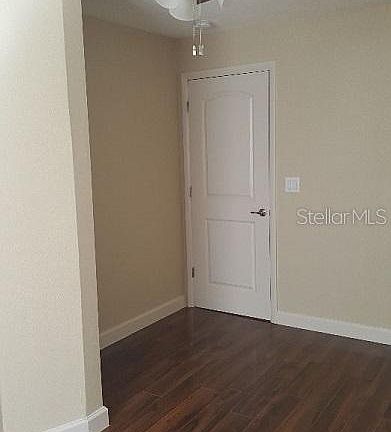 4th image of 2401 Strawlawn St