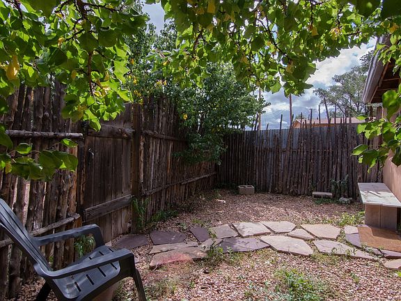 3rd image of 247 Casados St APT B