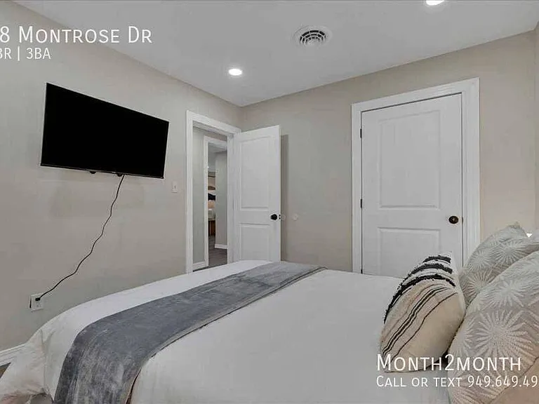 18 Montrose Dr — Photo 12