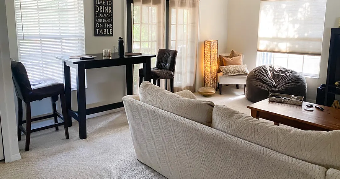 2 bed, 1220 sqft, $1,900 — Photo 3