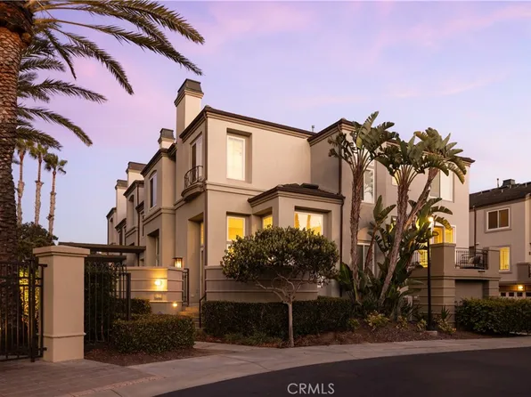 19441 Surf Dr, Huntington Beach, CA 92648