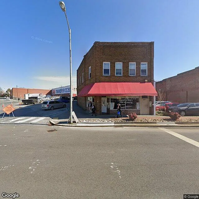301 E Sullivan St #5