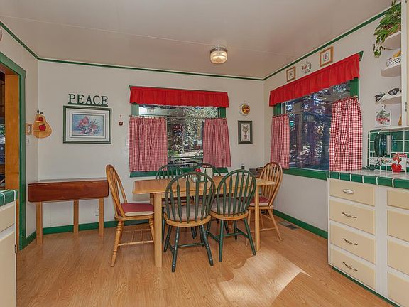 5th image of 7195 Pino Ave