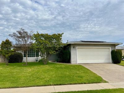 4688 N Angus St, Fresno, CA, 93726