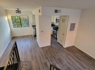 2003 Vista Del Mar Ave #5, Los Angeles, CA 90068