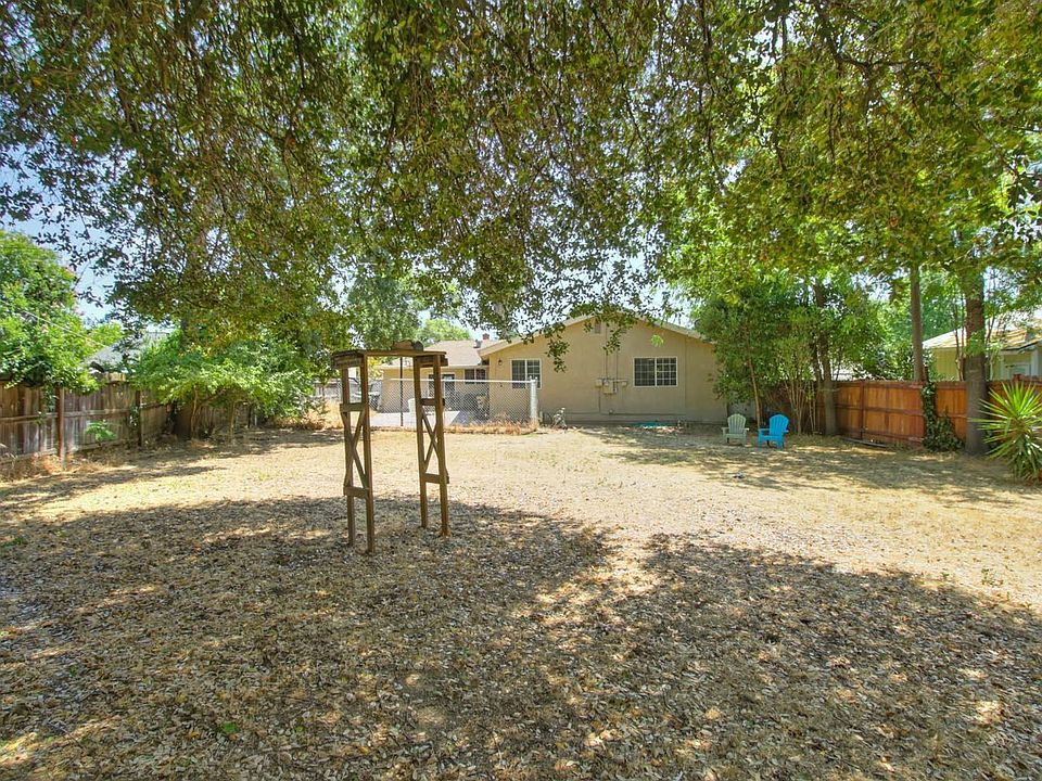 1st image of 3917 Loreto Way