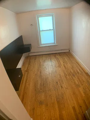 Rented by David Berkowitz, LREB | media 6