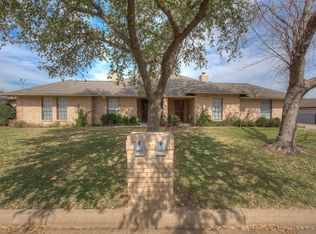4908 Ledgestone Dr, Fort Worth, TX 76132