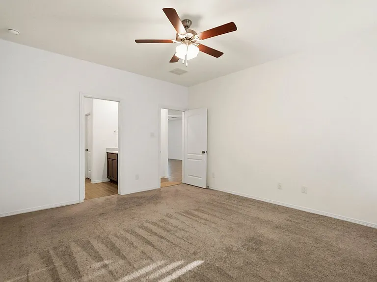 19623 Cat Spruce Ct — Photo 17