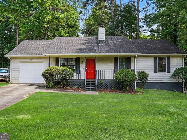 418 Sir Winston Ct, Jonesboro, GA 30238