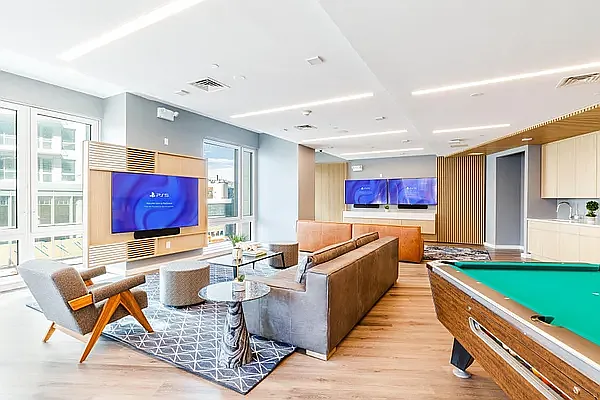 Rented by MNS | media 41