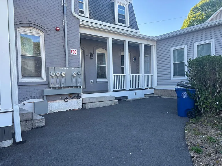 589 Haverhill St. — Photo 2