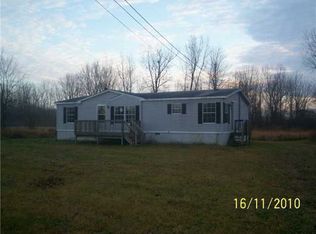 11392 Ferris Rd, Cato, NY 13033