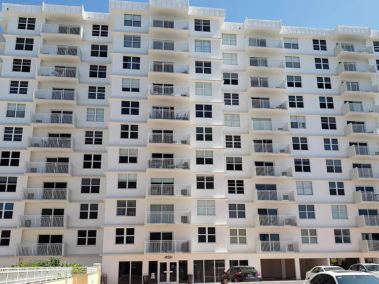 4511 S Ocean Blvd #904 — Photo 25