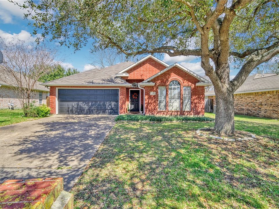 1st image of 3511 Vienna Dr