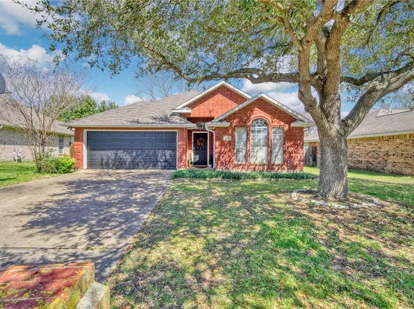 3511 Vienna Dr, College Station, TX 77845