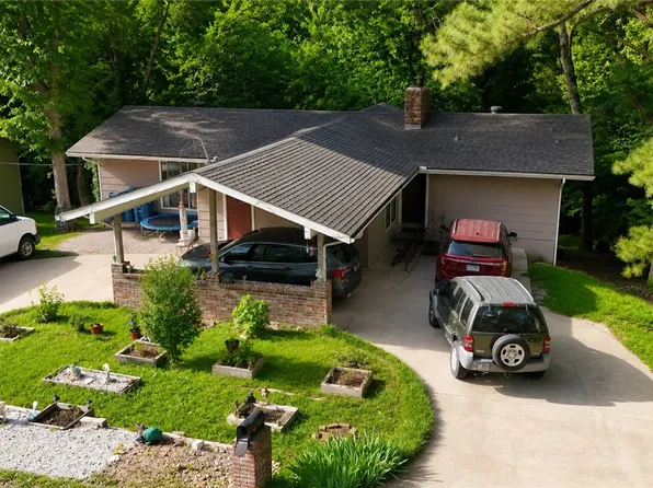 4 Cummings Ln, Bella Vista, AR 72715