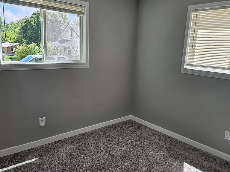 2324 Newton St #2324 — Photo 13